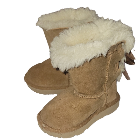 UGG Other - UGG  Bailey Bow II Chestnut Kids Wool Blend Lined Satin Bow Boot 6